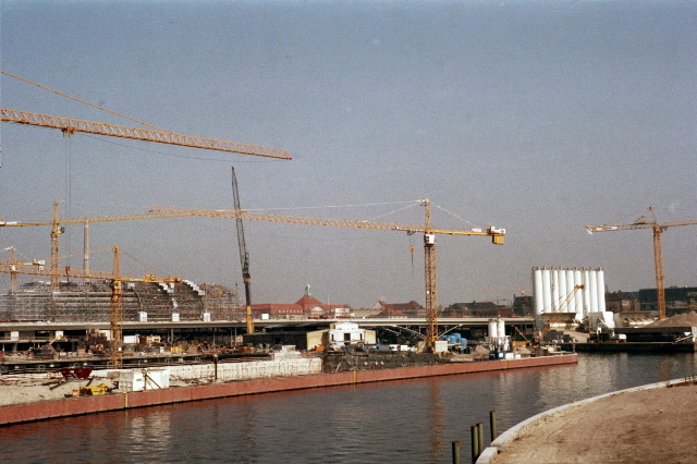 Berlin Lehrter Station - March 2002