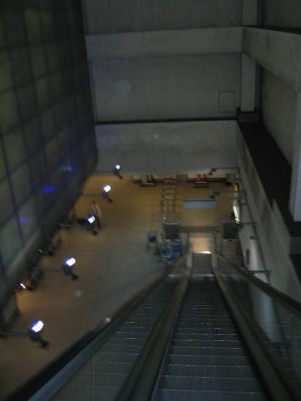 Down to Heathrow Express Platforms